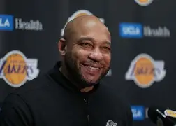 里昂内部会议纪要流出——赛后主帅复盘;NBA常规赛使命明确;身体对抗强度拉满 里昂内部会议纪要流出——赛后主帅复盘;NBA常规赛使命明确;身体对抗强度拉满