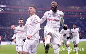 赛前多特蒙德备战法国杯；单刀错失细节曝光；底气十足；球队文化再被提及